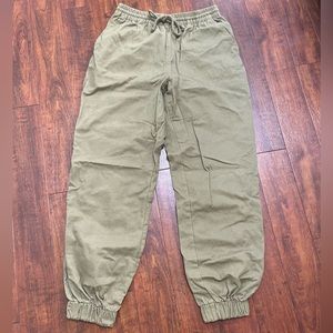 Women's Cargo pants - Olive green